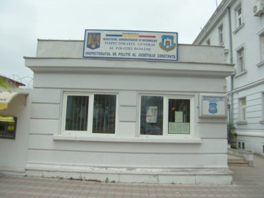 Lipsurile şi eficienţa poliţiştilor români: IPJ Constanţa a intrat în videoconferinţă